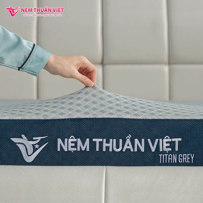 cao-su-titan-grey-8